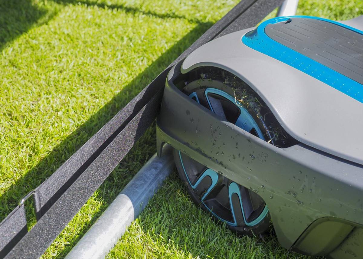 Robostop Effortless Trampoline Protection for Robot Lawn Mowers